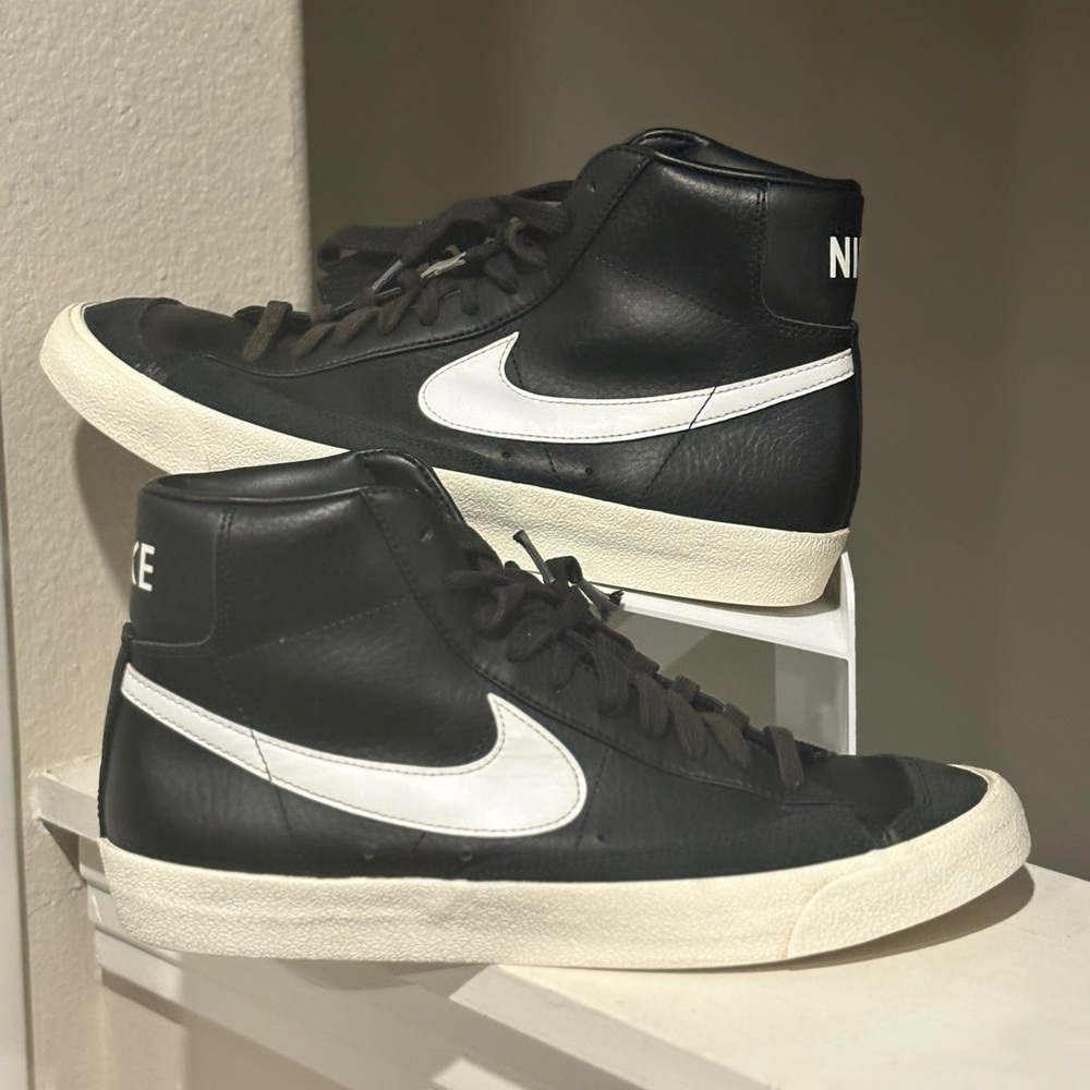 Nike Blazer '77 Vintage Mid Black Sail Men’s Size 10 - Picture 1 of 9